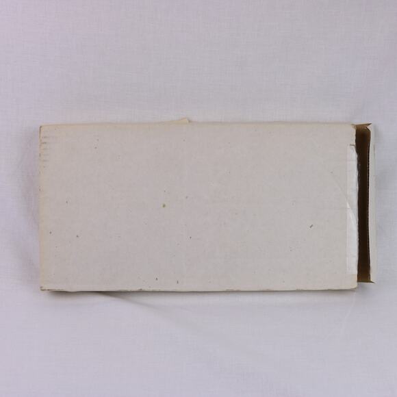 Vintage Cheeseboard with Knife, Box Included - Picture 6 of 14